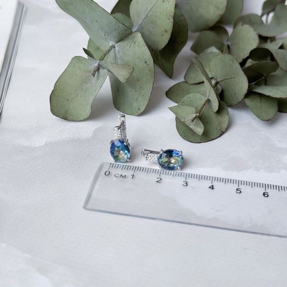 Серебряные серьги с мистик топазом 3.817ct