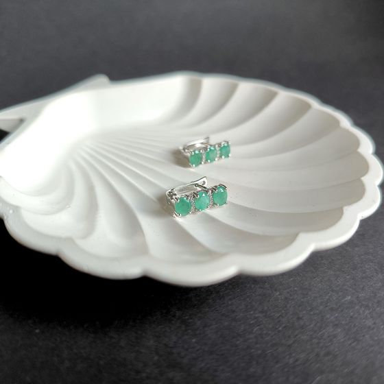 Silver earrings with a 2.006-carat emerald and cubic zirconia