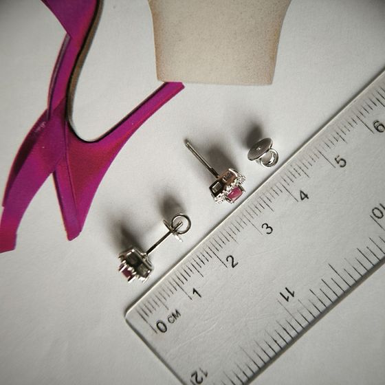 Серебряные серьги с рубином 1.045ct