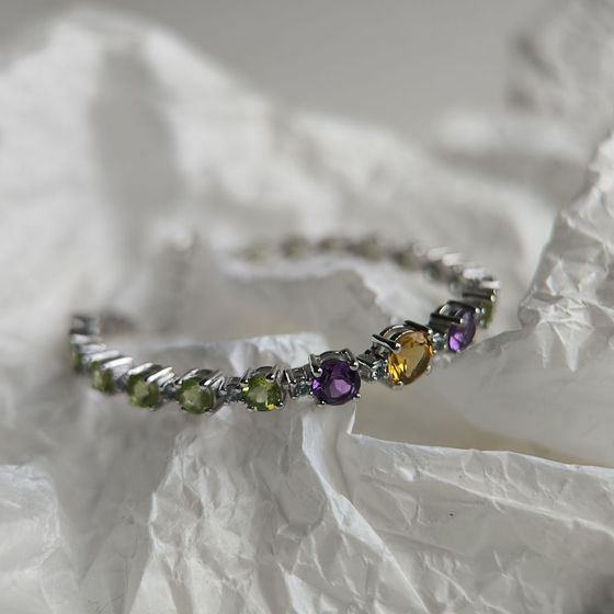Silver bracelet with amethyst, citrine, chrysolite, topaz