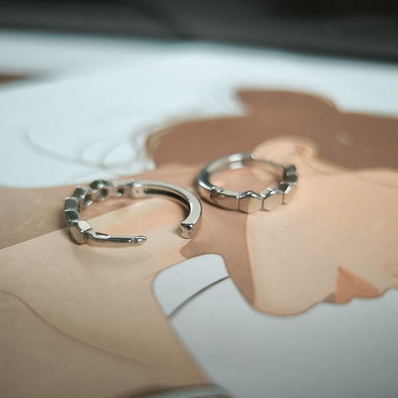 Серебряные серьги без камней