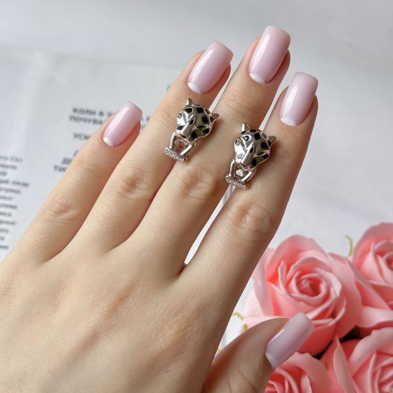 Silver earrings with phianites, semallu