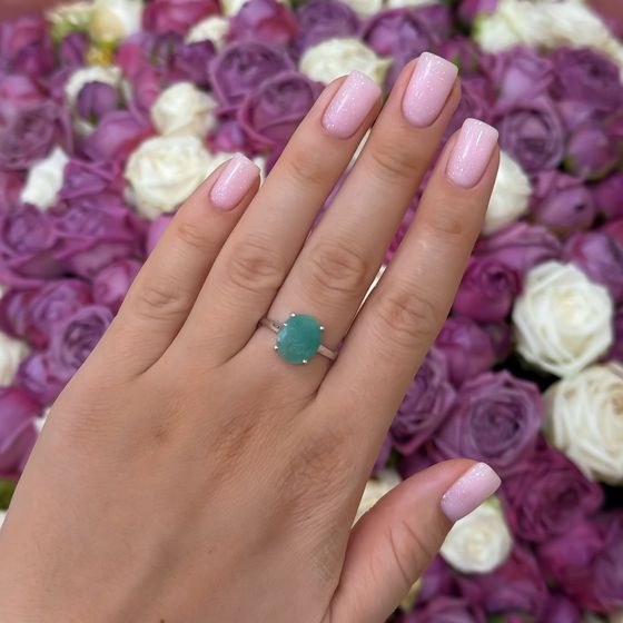 Серебряное кольцо с изумрудом 4.25ct