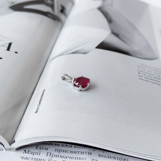 Срібна підвіска з рубіном 3.925ct