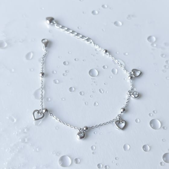 Silver bracelet with phianites