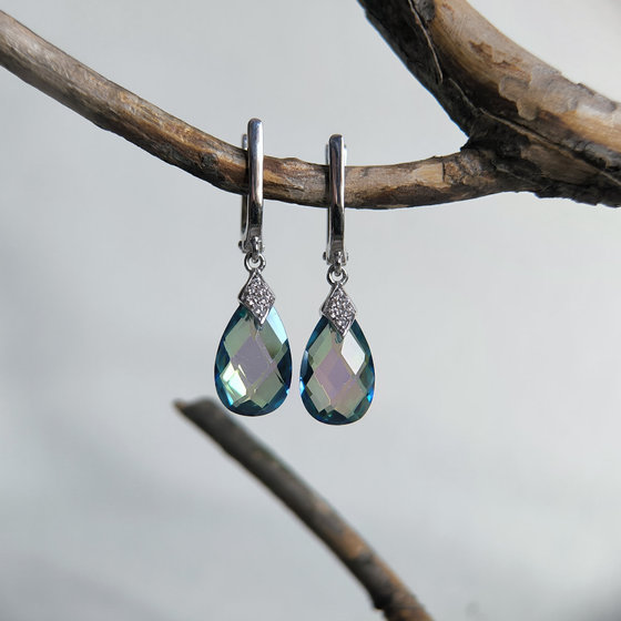 Серебряные серьги с мистик топазом 6.67ct