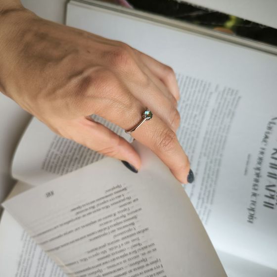 Серебряное кольцо с мистик топазом