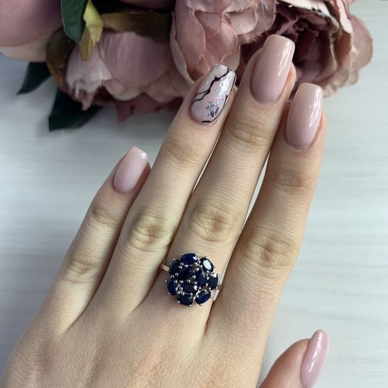 Серебряное кольцо с сапфиром 2.838ct