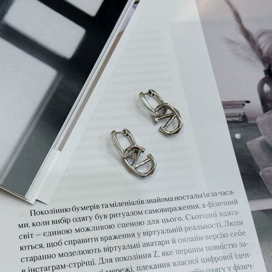 Серебряные серьги без камней