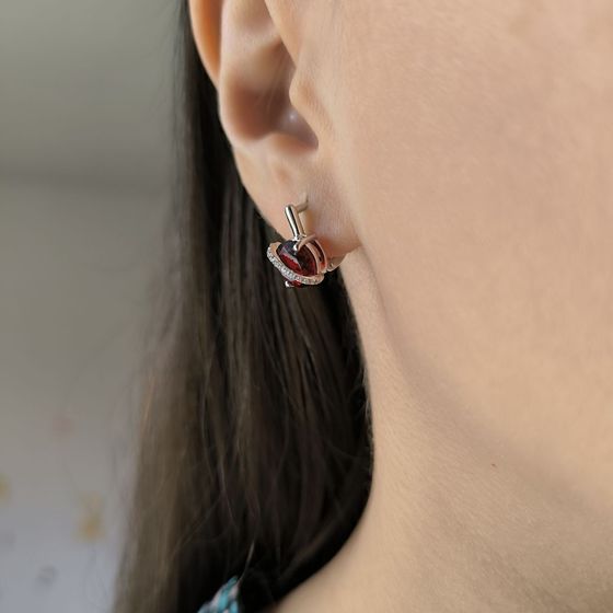 Срібні сережки з гранатом 3.331ct