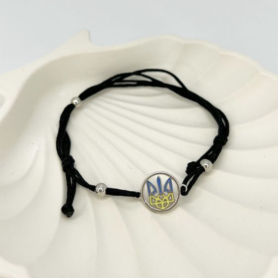Silver bracelet with yemallu