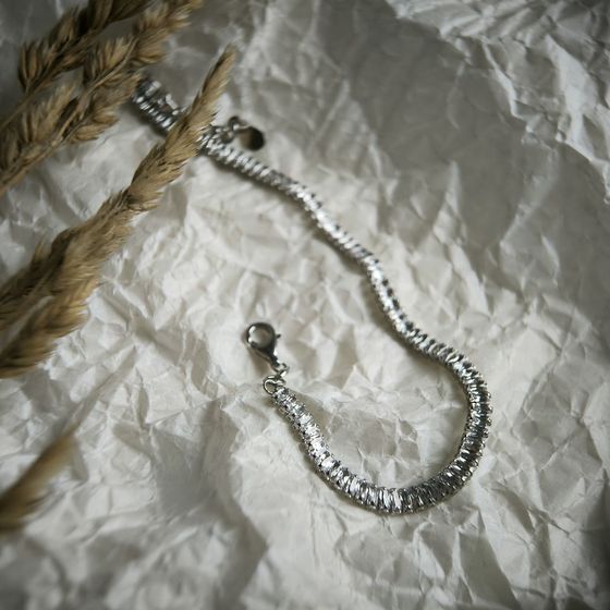 Серебряный браслет с фианитами