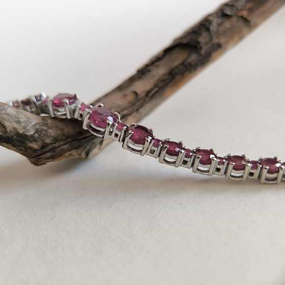 Серебряный браслет с рубином 10.845ct