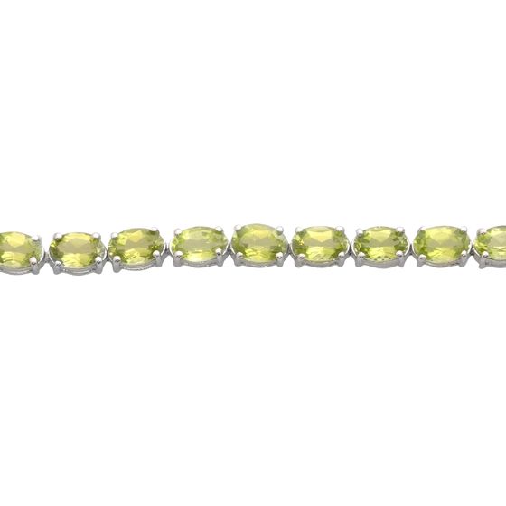 Silver bracelet with chrysolite