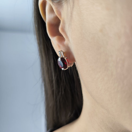 Серебряные серьги с гранатом nano 4.628ct, фианитами