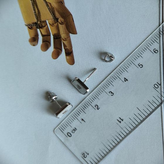 Silver earrings with mother-of-pearl, fianites