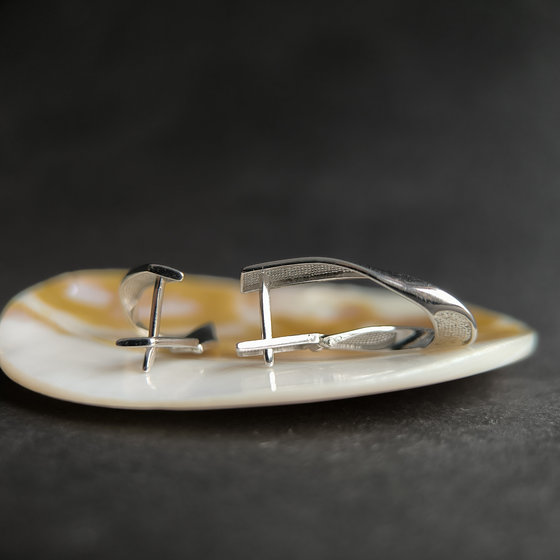 Серебряные серьги без камней