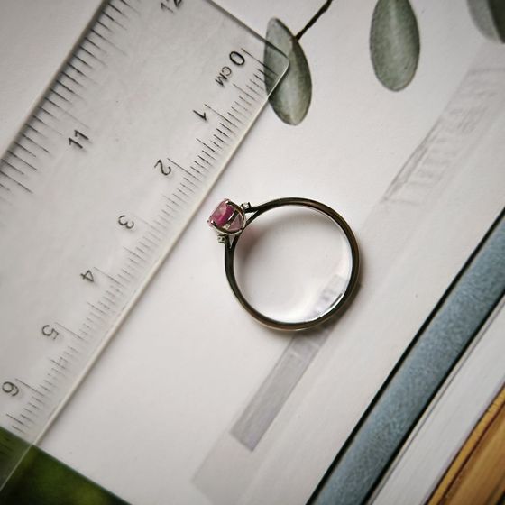 Серебряное кольцо с рубином 1.113ct