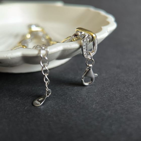 Серебряный браслет с фианитами