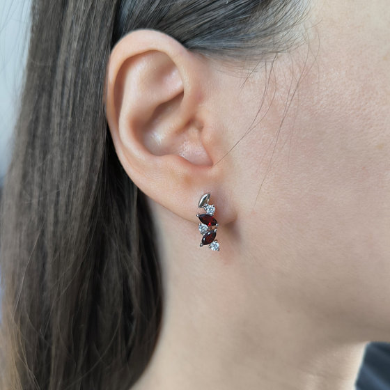 Серебряные серьги с гранатом 1.908ct