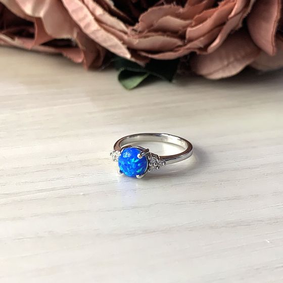 Серебряное кольцо с опалом 0.669ct