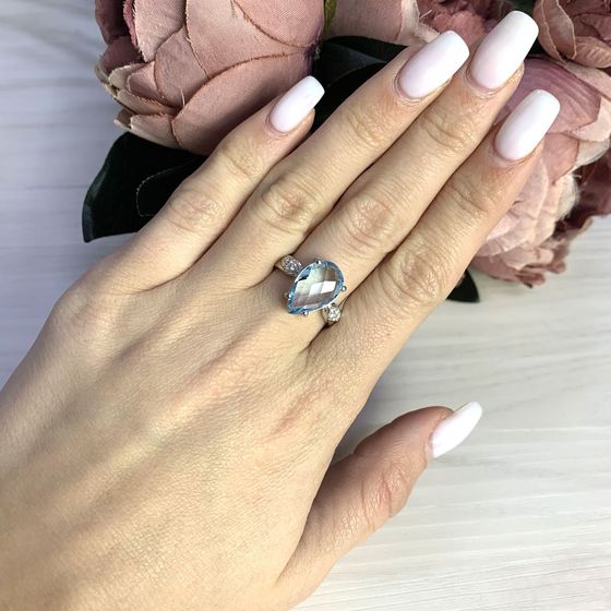Серебряное кольцо с топазом 5.355ct