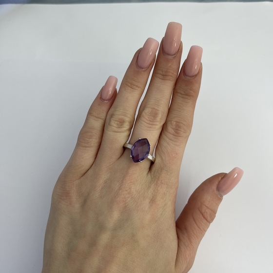 Серебряное кольцо с александритом 6.975ct