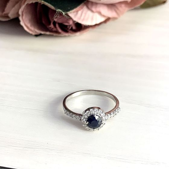 Серебряное кольцо с сапфиром 1.028ct