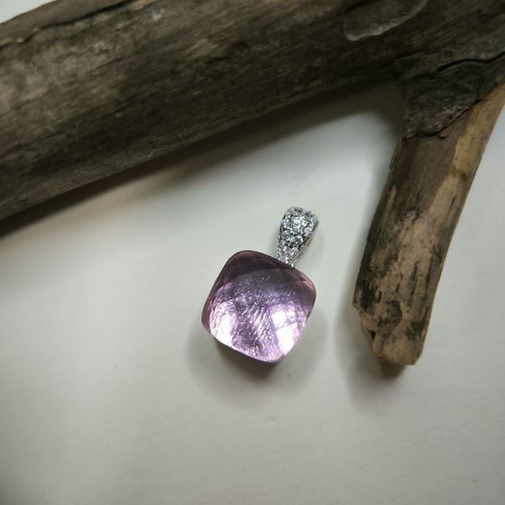 Серебряная подвеска с фианитами