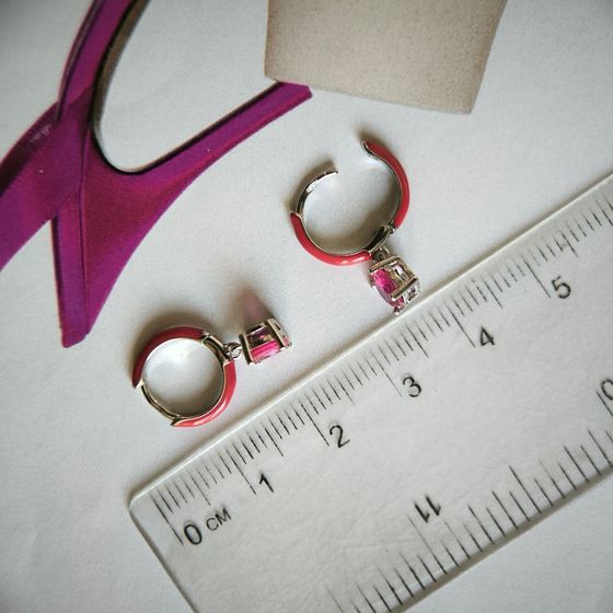 Silver earrings with phianites, semallu