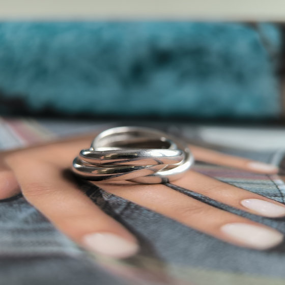 Серебряное кольцо без камней