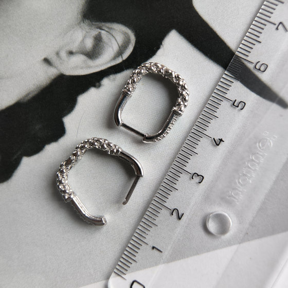 Серебряные серьги без камней