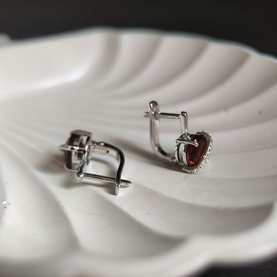 Срібні сережки з гранатом 3.331ct