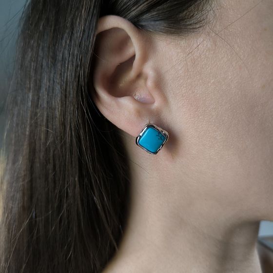 Silver earrings with turquoise
