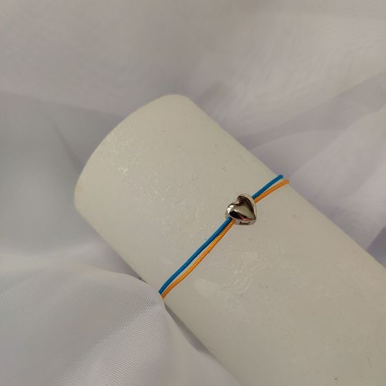 Silver bracelet without stones
