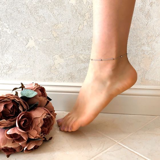 Silver leg bracelet without stones