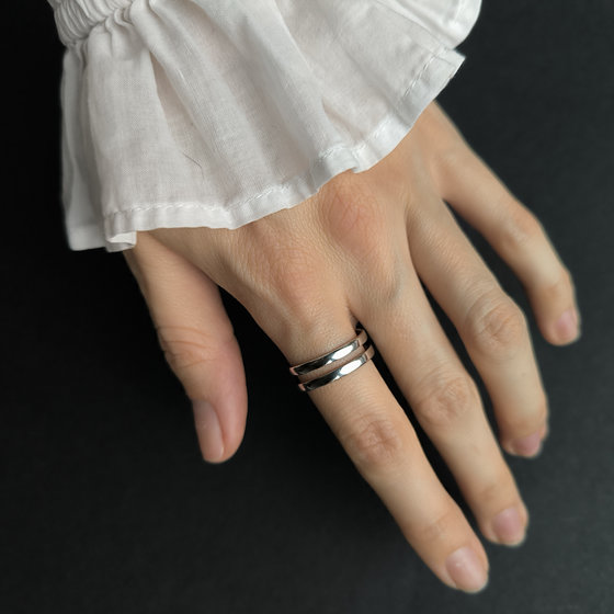 Серебряное кольцо без камней