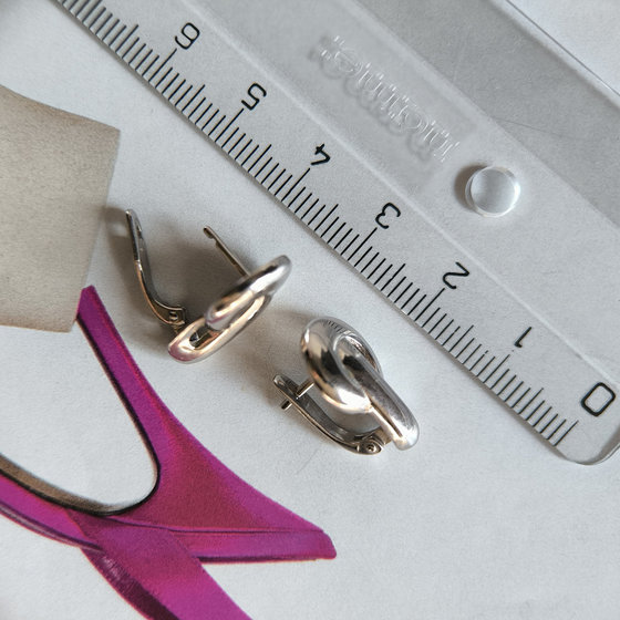 Silver earrings without stones