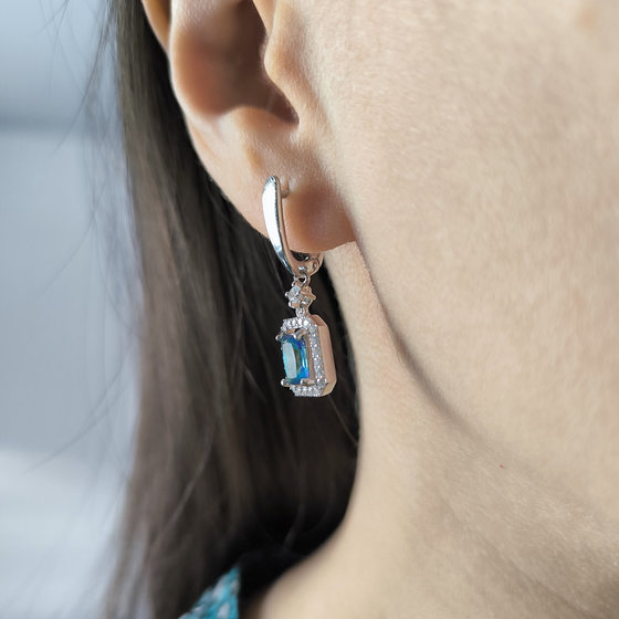 Серебряные серьги с мистик топазом 2.366ct