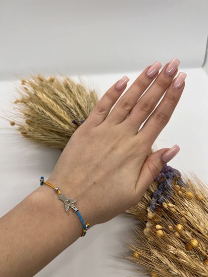 Silver bracelet without stones