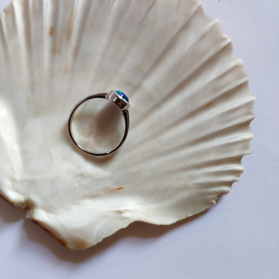 Серебряное кольцо с опалом 0.3ct
