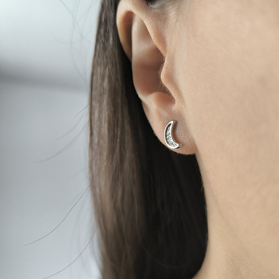 Серебряные серьги с фианитами