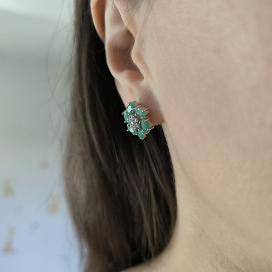 Silver earrings with emerald, fianites