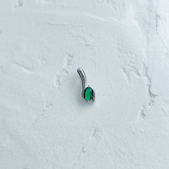 Silver pendant with emerald nano 0.35ct