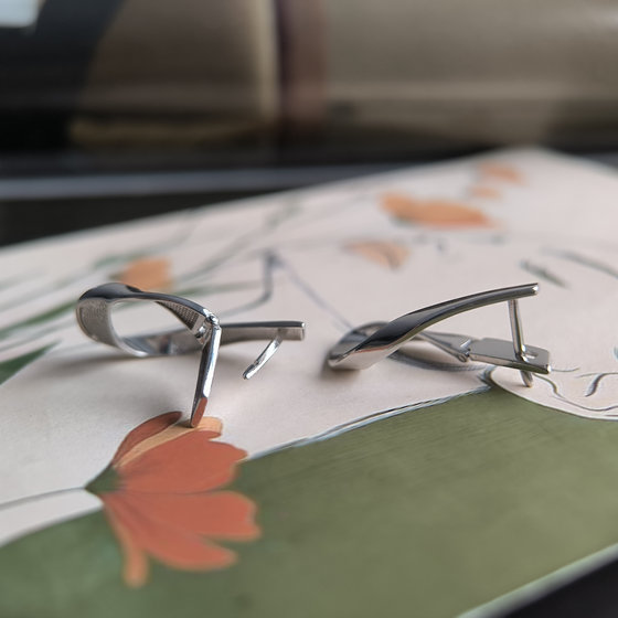 Серебряные серьги без камней