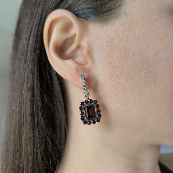 Серебряные серьги с гранатом 10.49ct