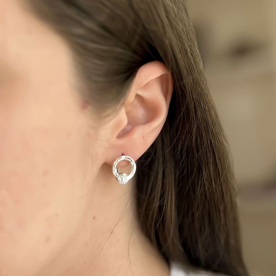 Золотые серьги с фианитами 0.6ct