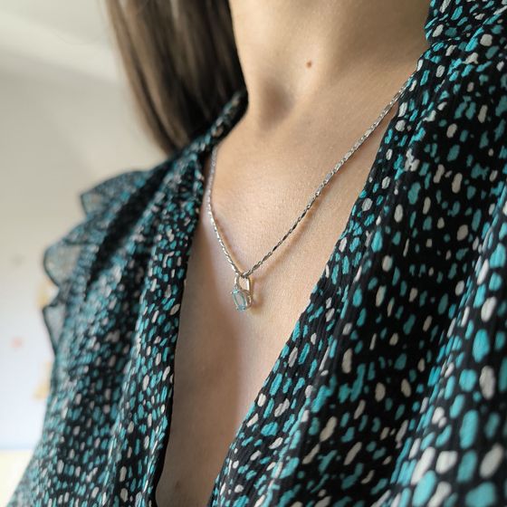 Серебряная подвеска с топазом 0.948ct