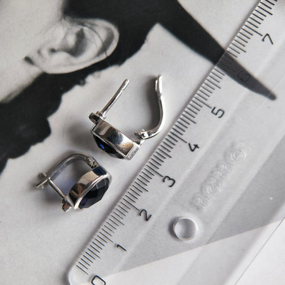 Серебряные серьги с сапфиром nano 4.52ct