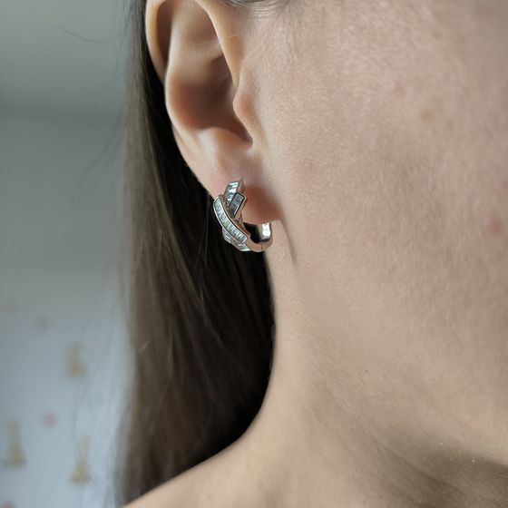 Серебряные серьги с фианитами